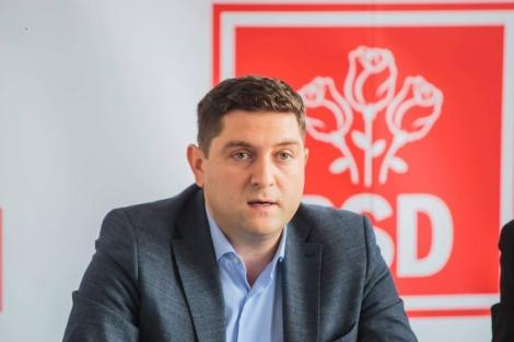 Deputatul PSD Bogdan Cojocaru: Lista miniştrilor PNL n-a fost făcută de Orban, ci de Iohannis. Este o listă pestriţă, cu diletanţi, radicali, dar şi foşti pedelişti de renume