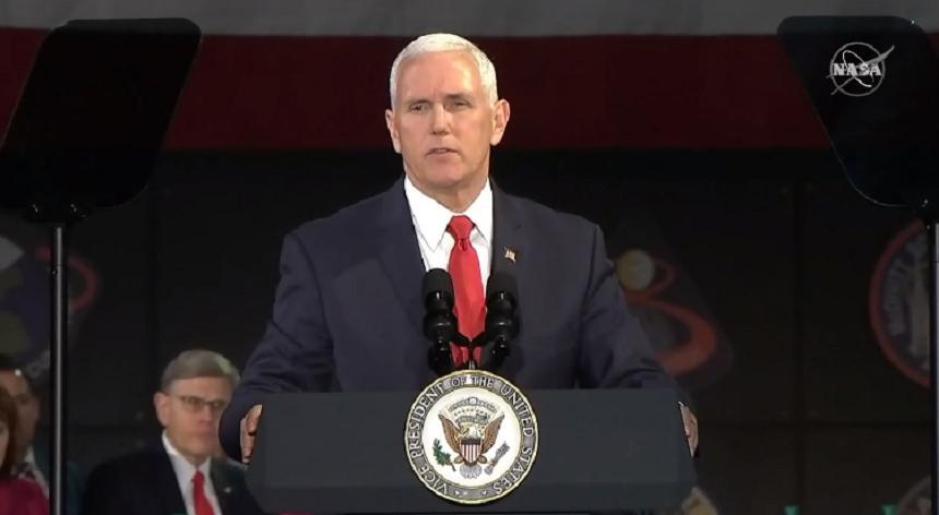 Mike Pence acuză China de &rdquo;&icirc;ngrădirea drepturilor şi libertăţilor&rdquo; din Hong Kong şi critică atitudinea supusă a Nike şi NBA faţă de Beijing