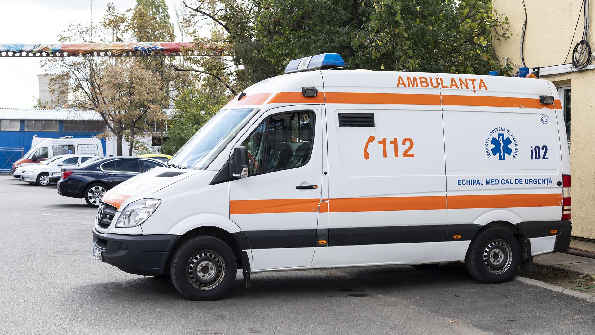 Uniforme noi pentru angajații Ambulanței. Primăria Capitalei a investit 1,7 milioane de lei. &bdquo;Noi nu am putut achiziţiona totul odată. &Icirc;n ultimii doi ani nu am mai făcut astfel de achiziţii&rdquo;