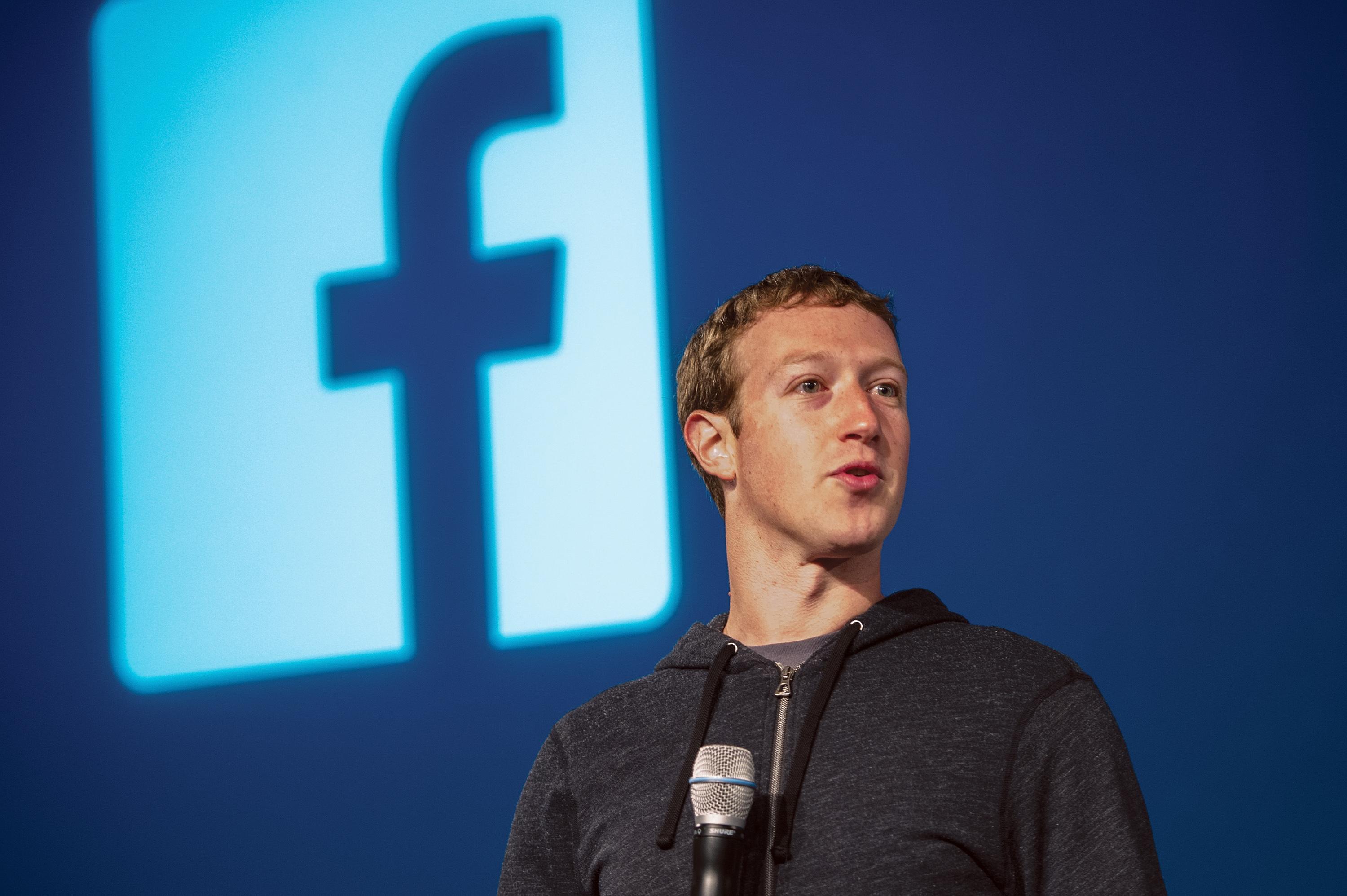 Facebook va avea flux de știri! Anunțul de ultimă oră făcut de Mark Zuckerberg, fondatorul rețelei sociale 