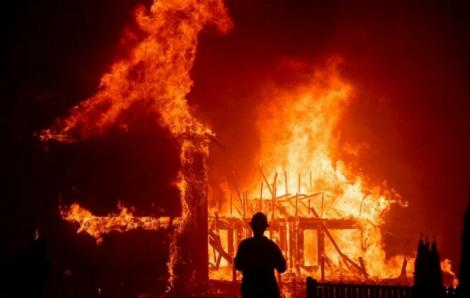România în topurile deceselor din cauza incendiilor! Anual 200 de oameni mor și alte 600 sunt spitlizate din cauza focului