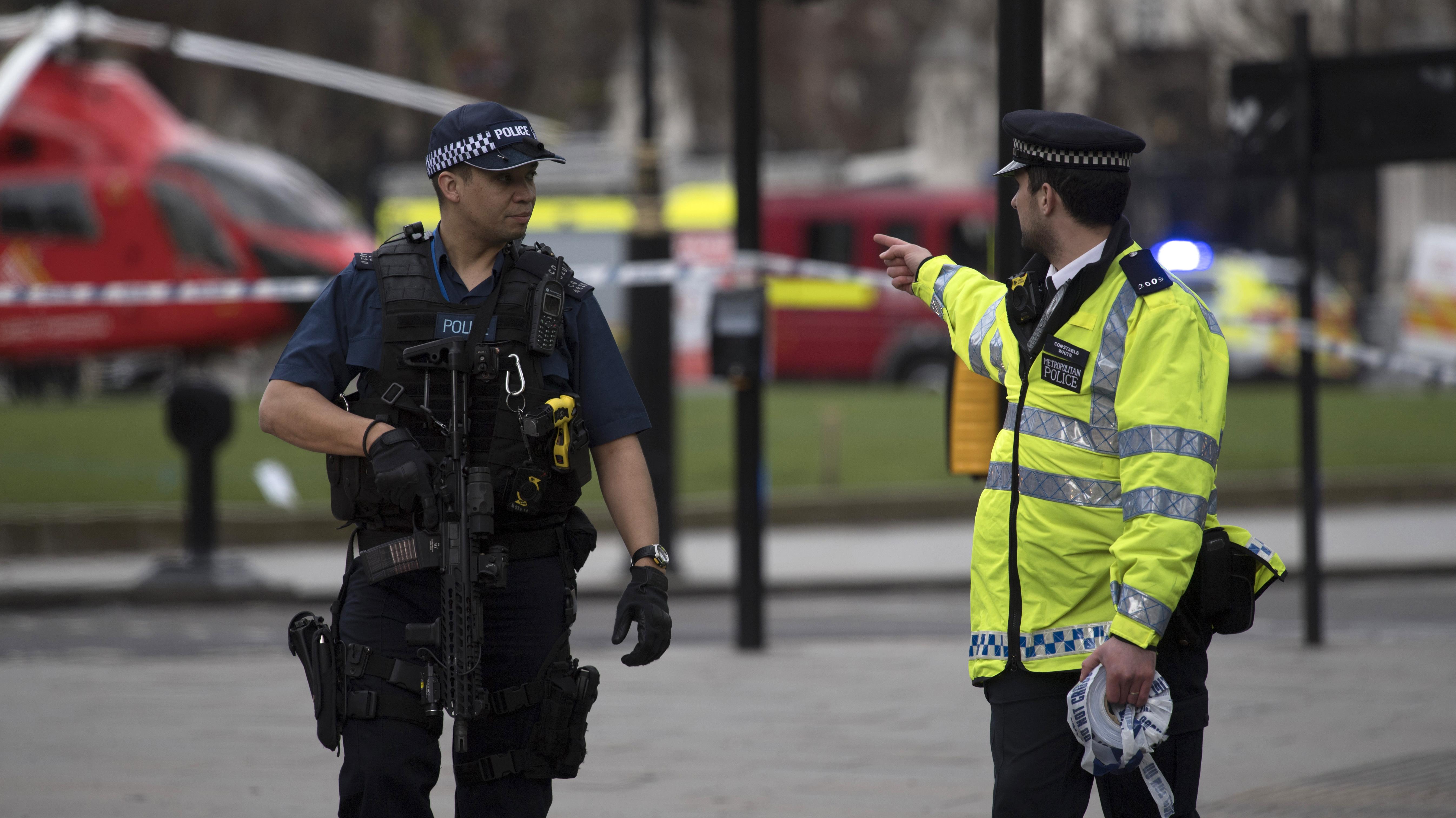 Facebook &icirc;şi antrenează inteligenţa artificială cu ajutorul poliţiei