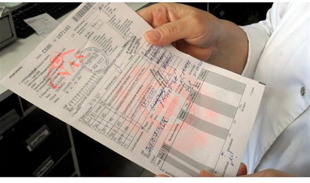 Medici care eliberau acte false pe bani! Sute de oameni primesc indemnizații de handicap, deși sunt sănătoși. Rețea descoperită &icirc;n Bistrița