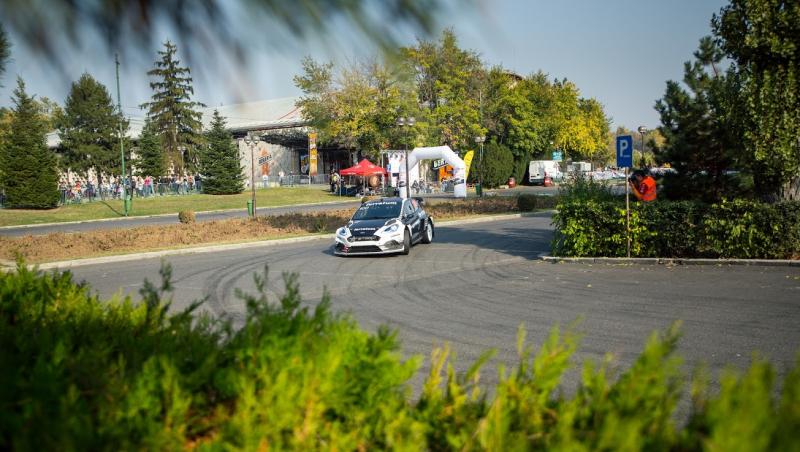 Spectatorii au putut admira la Super Rally București prima mașină 100% electrică