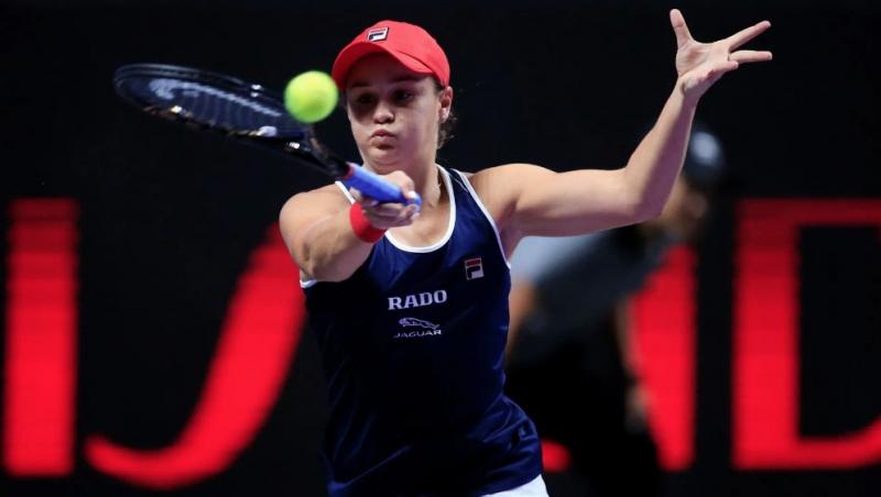 VIDEO | Simona Halep - Karolina Pliskova 0-6, 6-2, 4-6! Halep a fost eliminată de la Turneul Campioanelor! Cădere inexplicabilă în decisiv