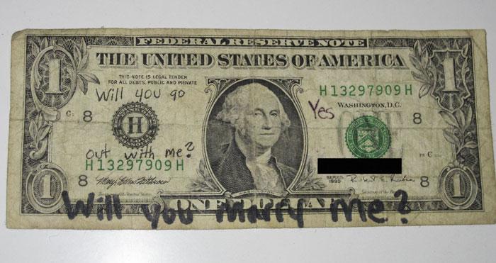 Un simplu dolar i-a adus o căsnicie fericită cu o soție iubitoare și trei copii minunați:&bdquo;Nu&nbsp;aș fi putut să-l investesc &icirc;ntr-un mod mai bun"