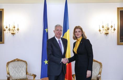 Ministrul Ramona Mănescu şi ambasadorul Hans Klemm au stabilit un proces de consultări cu frecvenţă lunară pentru a discuta teme de interes bilateral