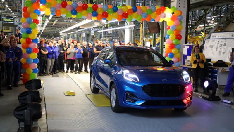 Ford a lansat primul automobil hibrid din România, la Craiova. Cum arată SUV-ul Puma