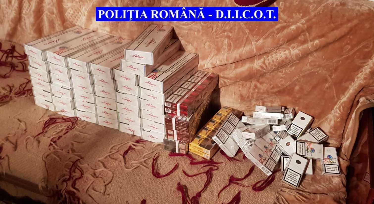 Şapte persoane, reţinute după percheziţii &icirc;n Neamţ şi Harghita pentru destructurarea unei grupări de contrabandă cu ţigări