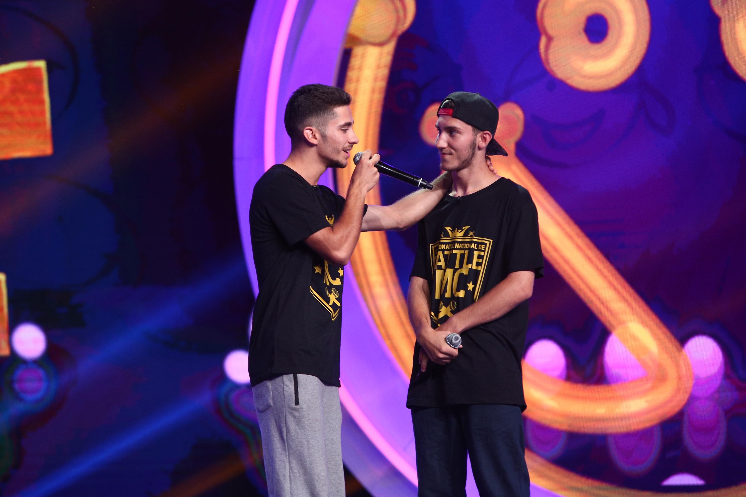 Adrian și Andrei s-au bătut în rime. Primul rap battle de la „iUmor” a ieșit cu scântei pentru jurați: „Cheloo deja ne-a spus că suntem proști”