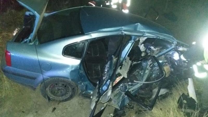 Una dintre mașinile implicate în accidentul din Suceava