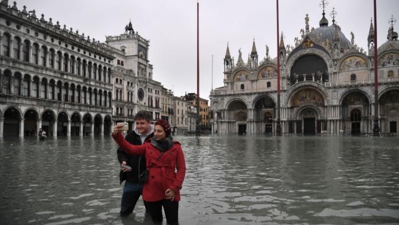 Veneția plutește sub apă