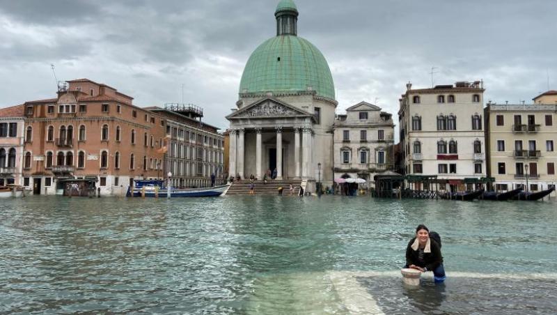 Veneția plutește sub apă