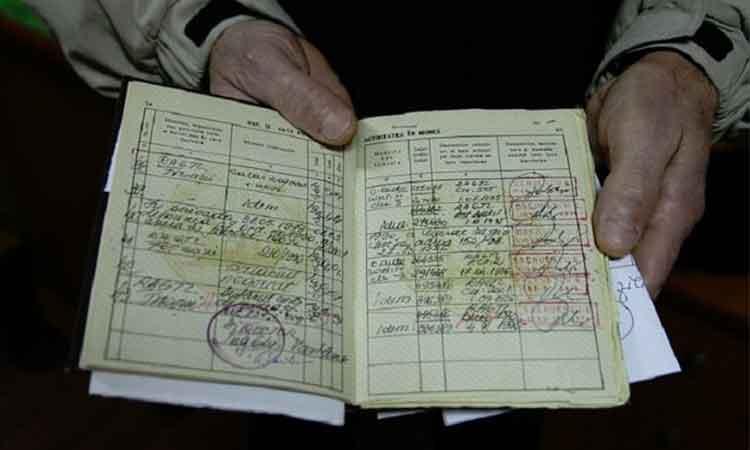 V&acirc;rsta de pensionare, crescută p&acirc;nă la 67 de ani pentru femeile și bărbații din această categorie profesională: &bdquo;Este discriminare!&rdquo;