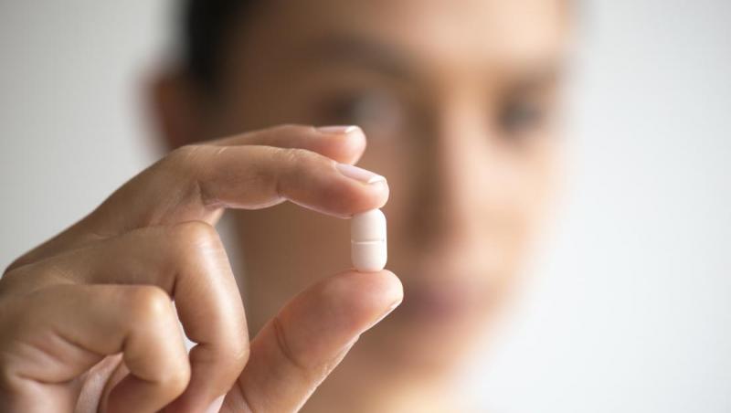 Românii iau antibiotice fără prescripție medicală