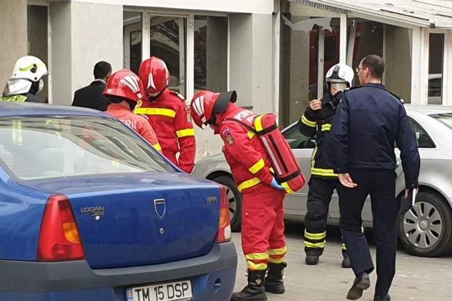 &Icirc;ncă un bloc din Timișoara a fost evacuat de către autorități. &bdquo;A intrat panica &icirc;n oameni&rdquo;