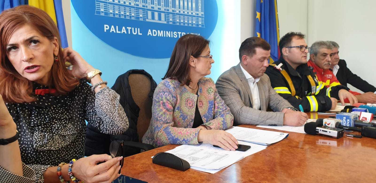 Cazul din Timişoara unde au murit trei oameni după dezinsecţie. Medic: Fără moartea femeii, doctorii nu puteau face legătura &icirc;ntre cazuri