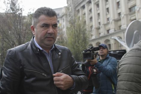 Fostul preşedinte al Transelectrica Marius Dănuţ Caraşol, care şi-a falsificat diploma de studii, a fost reţinut în dosarul de înşelăciune şi uz de fals