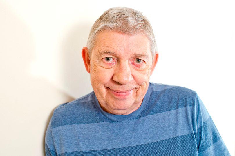 &bdquo;Lordul Verighetă&rdquo; este pe cale să se căsătorească pentru a noua oară! E mai mare dec&acirc;t ea cu 41 de ani și nu s-au văzut niciodată, dar sunt suflete pereche!