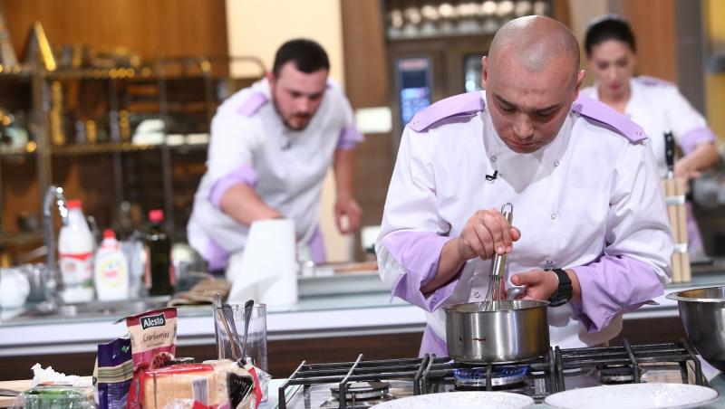 Chef Scãrlãtescu a pierdut doi oameni în primele douã battle-uri Chefi la cuţite