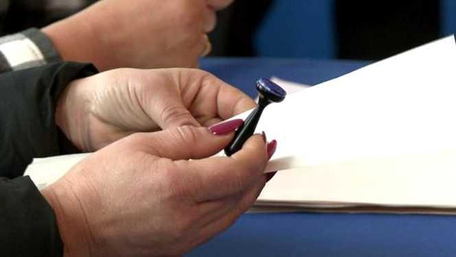 Alegeri prezidențiale 2019, turul 2. &Icirc;ncepe transportul buletinelor de vot! Ce riscă cei prinși băuți la volan! VIDEO