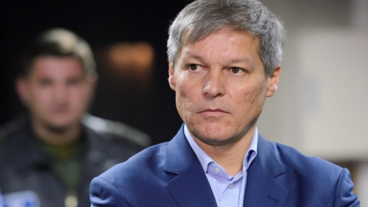 Dacian Cioloș, mesaj dur cu o oră &icirc;nainte de &icirc;nchiderea urnelor: &rdquo;Este o urgență modificarea legii, astfel &icirc;nc&acirc;t rom&acirc;nii din diaspora să aibă 10% dintre parlamentari!&rdquo;