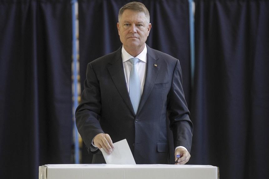 Presa internaţională scrie despre victoria uşoară &icirc;n alegeri a preşedintelui Klaus Iohannis