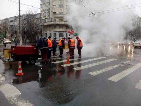 Autoritățile, anunț despre apă caldă și căldură în Burcurești. Locuitorii Capitalei pregăteau un miting de protest