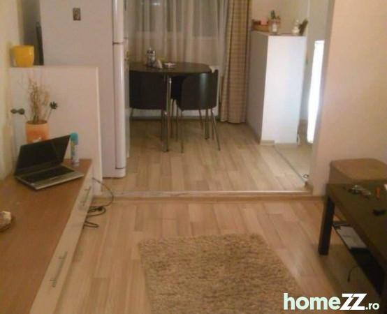 De ce cred proprietarii că e mai sigur să &icirc;nchiriezi unui cuplu