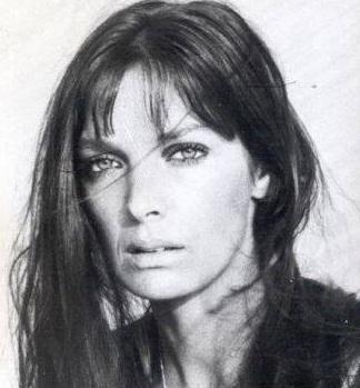 Actriţa şi c&acirc;ntăreaţa Marie Lafor&ecirc;t, partenera de film a lui Alain Delon, a murit