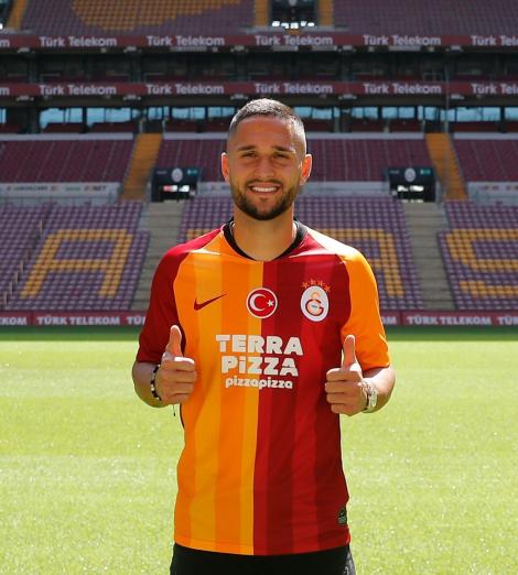 Presa turcă scrie că Galatasaray va începe negocierile cu Brighton pentru transferul definitiv al lui Andone
