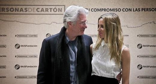 Actorul Richard Gere şi soţia lui aşteaptă al doilea copil