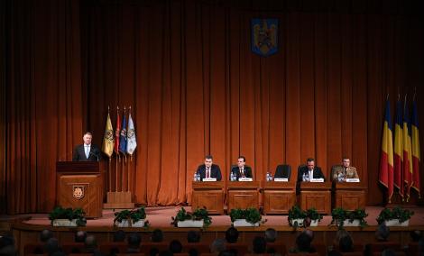 Iohannis, la preluarea mandatului de ministru al Apărării de către Nicolae Ciucă: Securitatea naţională nu e negociabilă, se apără cu orice preţ