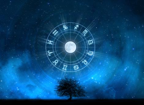 Horoscop zilnic: horoscopul zilei de vineri, 8 noiembrie 2019. Săgetătorii află că au fost înșelați