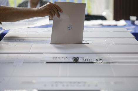 Alegeri prezidenţiale 2019 - Un număr de 21.950 de români au votat până la ora 15.00, la secţiile deschise vineri în străinătate