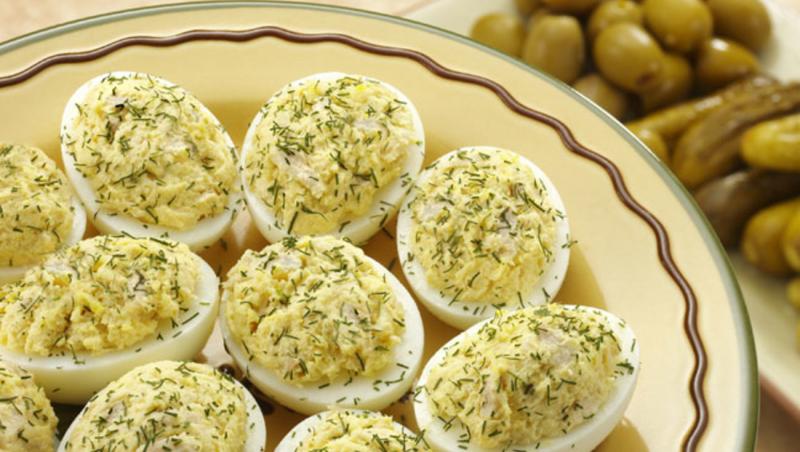 Rețete de ouă umplute de Revelion care îți vor impresiona musafirii