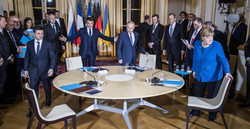 Putin şi Zelenski dialoghează, dar &icirc;şi etalează divergenţele la Paris; un nou summit &icirc;n &rdquo;formatul Normandia&rdquo; urmează să aibă loc &rdquo;&icirc;n patru luni&rdquo;