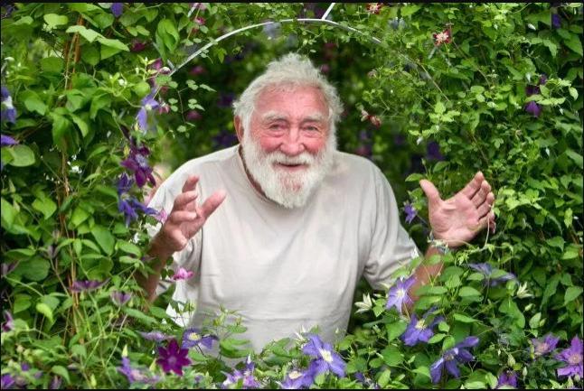 Controversatul ecologist şi realizator de televiziune David Bellamy a murit la v&acirc;rsta de 86 de ani