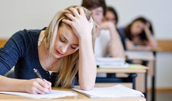 Limba Latină, probă la BAC 2021. Solicitarea a fost trimisă către Ministrul Educației