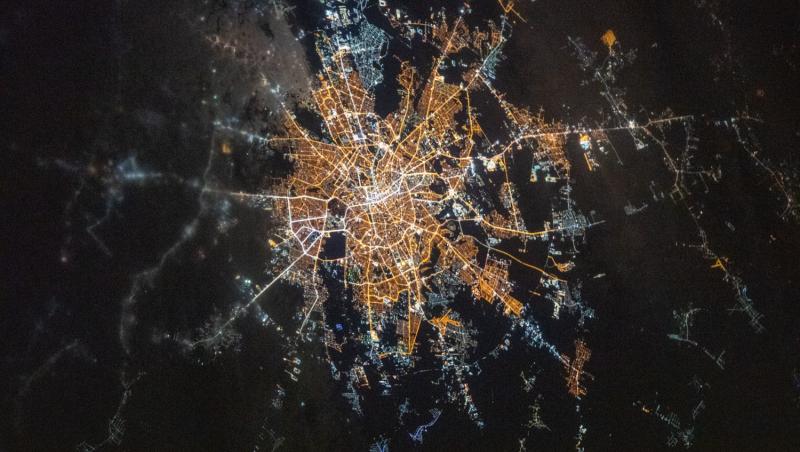 București, fotografiat de pe Stația Spațială Internațională