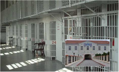 Vața bate filmul! Un deținut a încercat să evadeze din Penitenciarul Gherla. Ce au găsit gardienii pe peretele din celula lui?