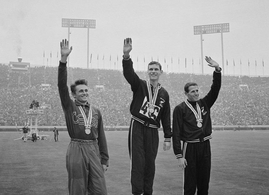 Peter Snell, triplu campion olimpic la atletism, a murit la v&acirc;rsta de 80 de ani