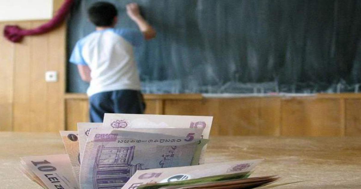 Ministerul Educației dă bani pentru elevii cu rezultate deosebite la &icirc;nvățătură. 3.000 de lei, media premiilor oferite