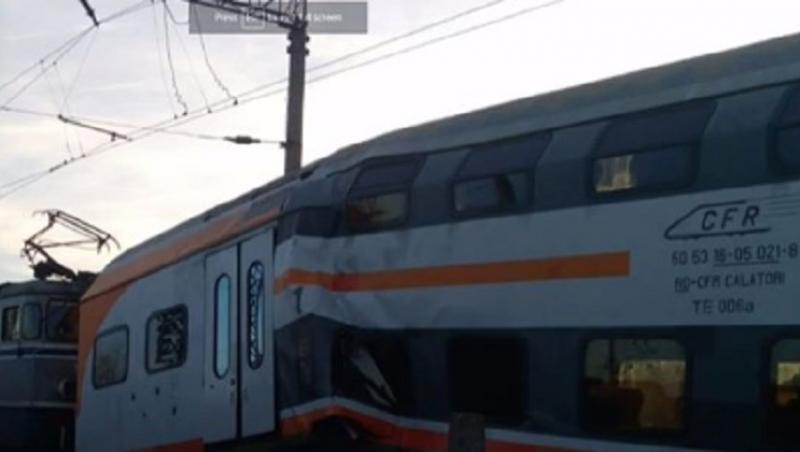 Două trenuri s-au ciocnit în urmă cu puțin timp, lângă Ploiești. Cel puțin cinci persoane sunt rănite