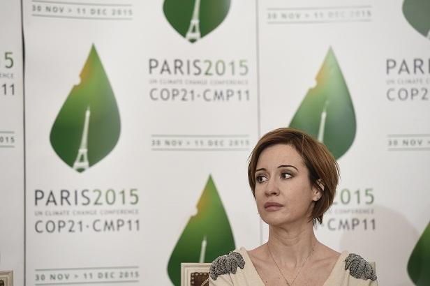 30 DE ANI DE LA REVOLUŢIE - Actriţa Medeea Marinescu: Una dintre problemele naţiei - uitarea. Nu există libertate fără reguli. Se spunea că după un cizmar nu o să mai poată aşa ceva... Ei, da, se poate!