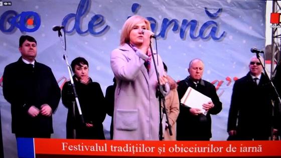 Viorica Dăncilă nu este singura care poate face gafe de exprimare! Cum s-a făcut de rușine o deputată din Republica Moldova, c&acirc;nd a vrut să ureze &bdquo;Crăciun fericit&rdquo; &ndash; VIDEO