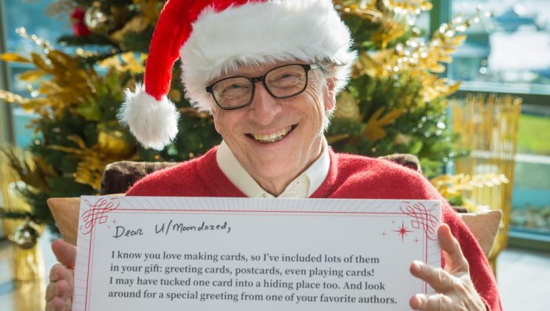 Bill Gates a făcut pe Moș Crăciun de Secret Santa
