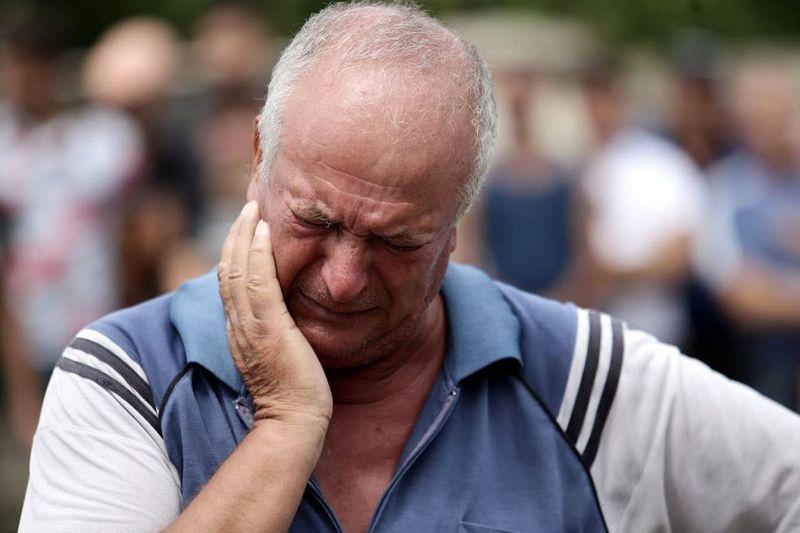 Familia Luizei Melencu, revoltată pe autorități! Bunicul fetei a lansat noi amenințări: &rdquo;Merg &icirc;n Piaţa Constituţiei şi intru &icirc;n greva foamei!&rdquo;