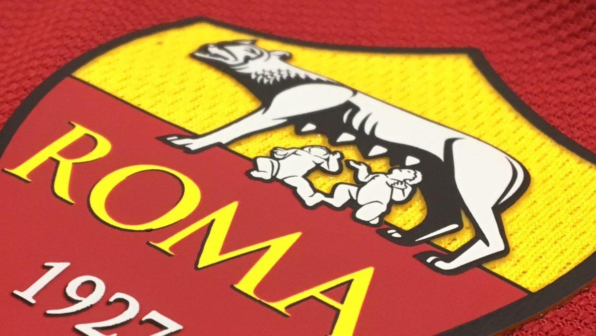 Presa italiană scrie despre un acord privind v&acirc;nzarea clubului AS Roma. Gruparea recunoaşte discuţiile, dar neagă acordul