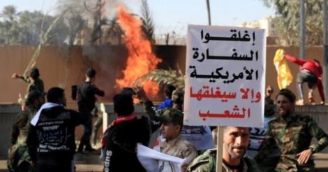 Ambasada americană de la Bagdad a fost atacată de mii de manifestanţi